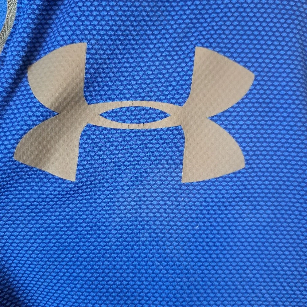 Under Armour activewear bundle